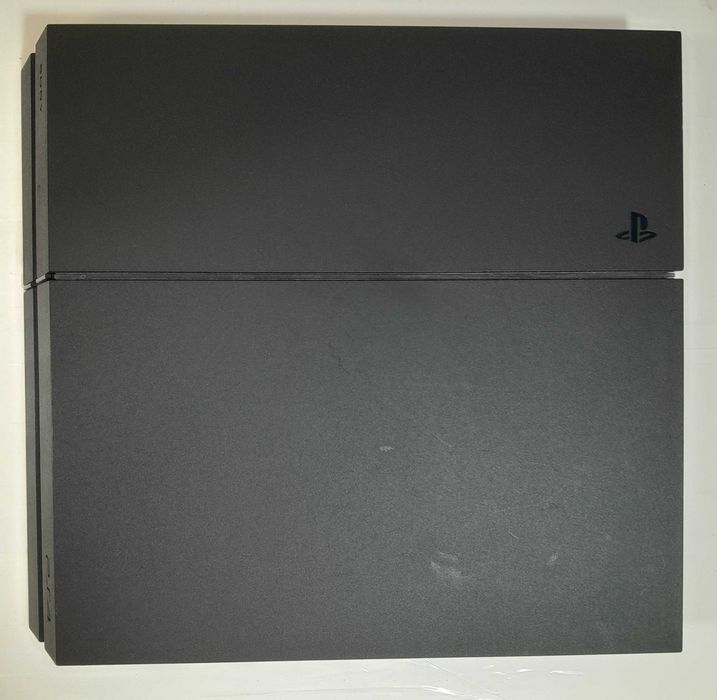 Konsola PS$ 500GB + pad + okablowanie