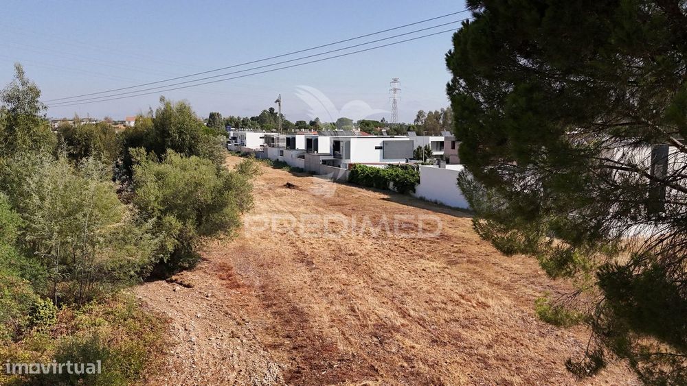 Terreno para construção com enorme Potencial de Valorização