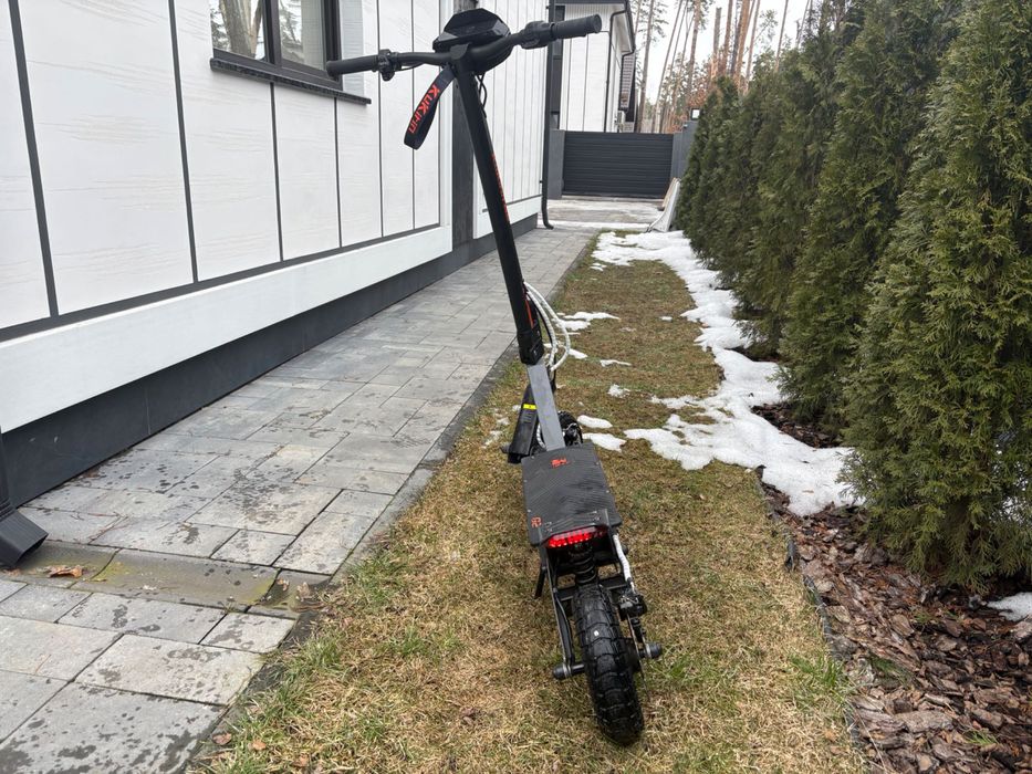 Електросамокат г2