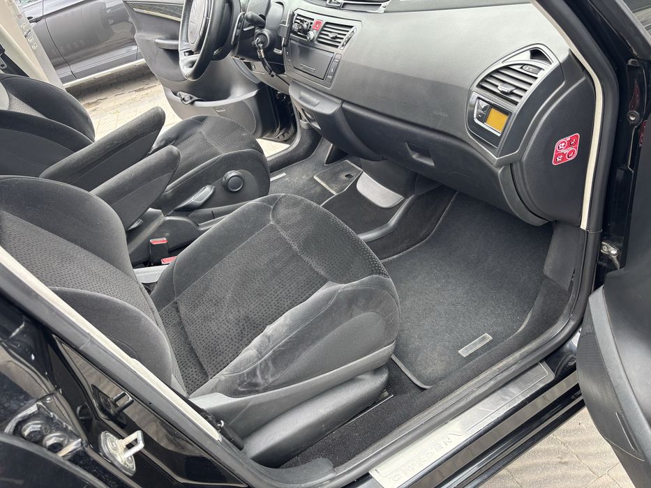 Cotroen C4 Gtand Picasso 2.0HDi/робот