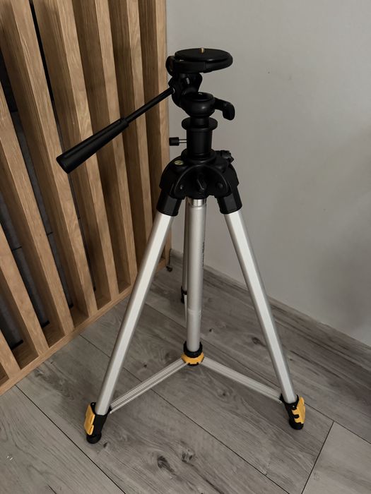 Statyw Nivel System SJJ-M1  plus tyczka