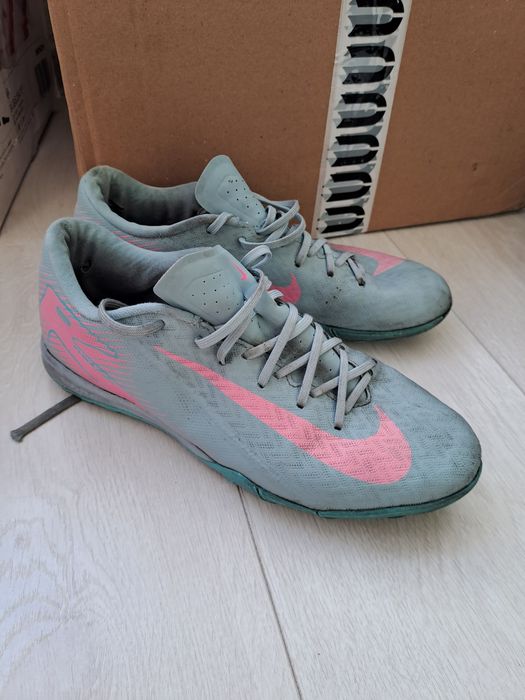 Сороконожки Nike Air Zoom Mercurial Vapor 16 Academy