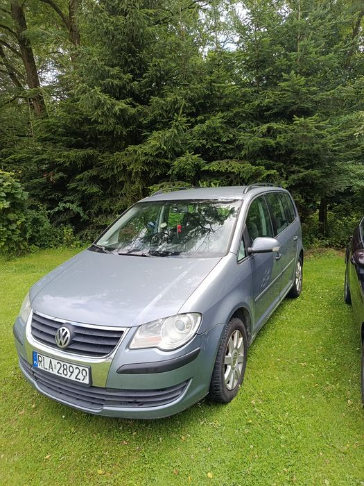 Volkswagen Touran 1.9 2009 r