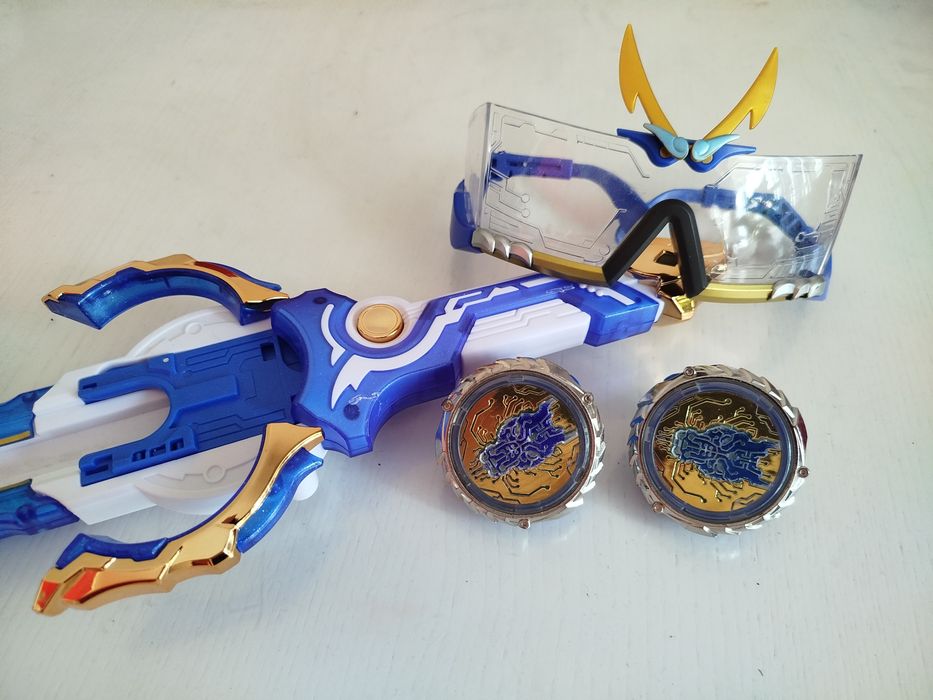 Меч бейблейд. Набір Infinity Nado VI Goggle Battle Pack