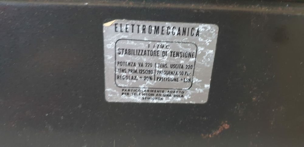 Estabilizador de tensão 220v