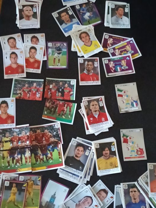 Lote de cerca de 150 cromos Euro 2012