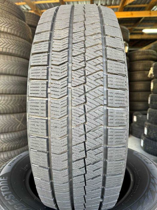 шини зима 215/65 r16 Bridgestone Blizzak VRX2 Арктична липучка