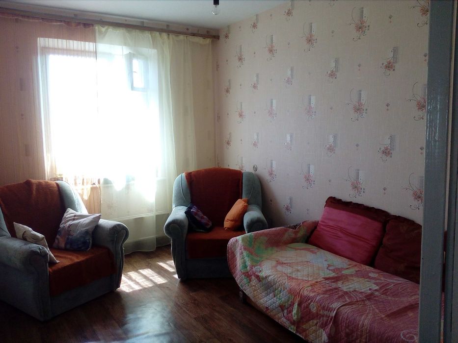 Здам Подобово і на короткий термін двох одно  кімнатну квартири