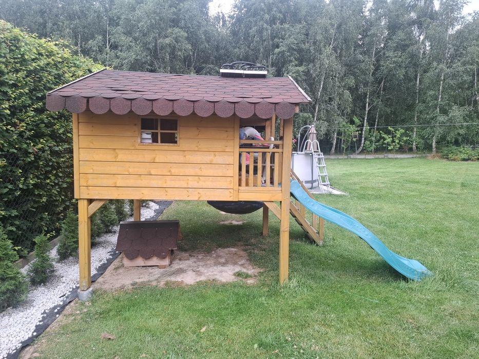 Domek ogrodowy dla dzieci ze zjeżdżalnią. Buda dla pieska gratis :)
