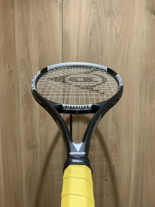 Тенісна ракетка Нова Dunlop Attack Vibrotech