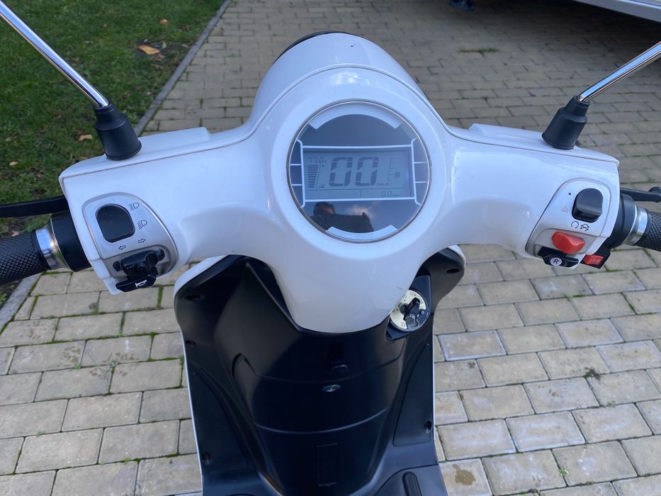 Skuter elektryczny Hecht Citis Cruise nowe baterie