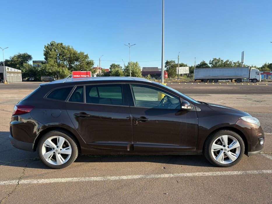 Renault Megane 2012 VIN VF1KZ090347313465 фото оголошення 8 з 11