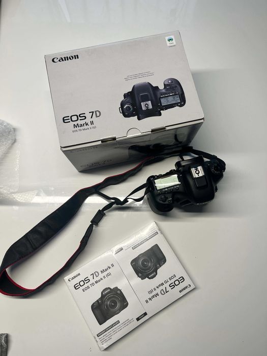 Aparat Canon EOS 7D Mark II • Stan Idealny • Box [2 SZTUKI]