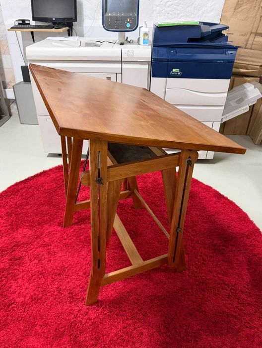 Estirador Profissional em Madeira (90x70cm)– Restaurado, Como Novo