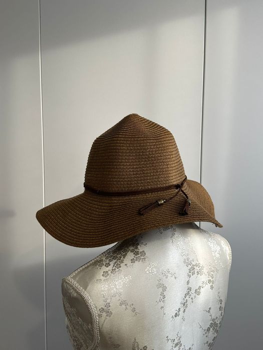 Kapelusz damski Medicine