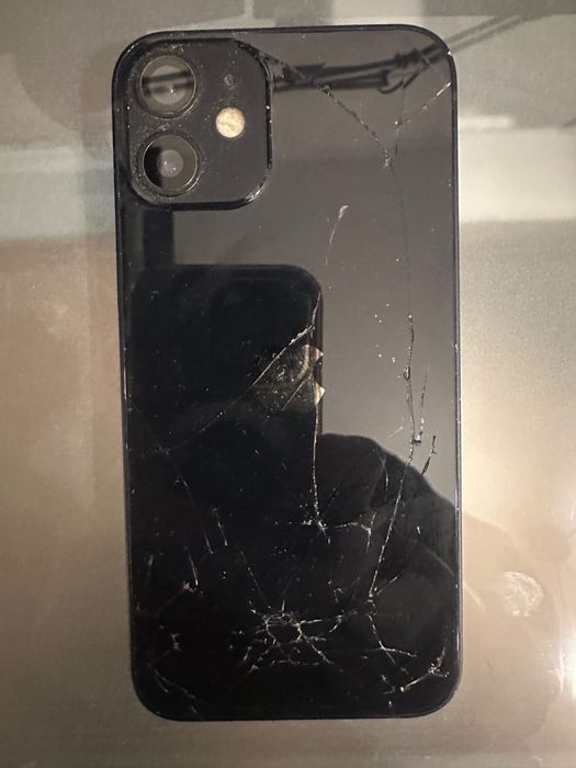 Sprzedam iphone 12 mini