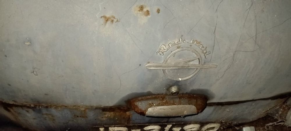 Opel Clássico Rekord 50’s c/ documentos para restauro