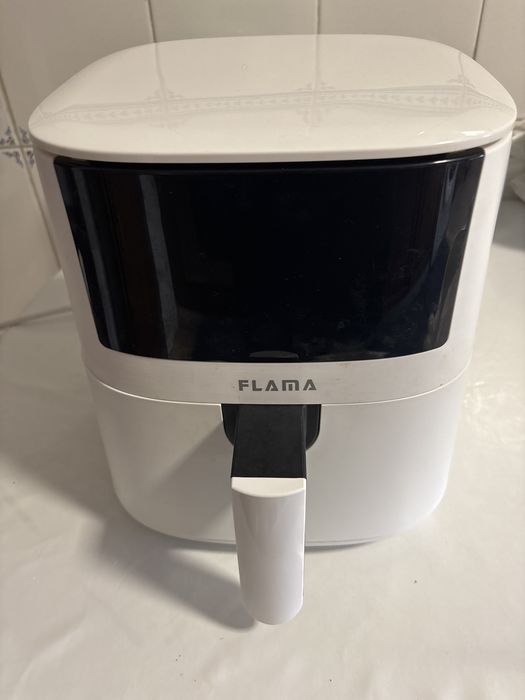 Airfryer FLAMA branca