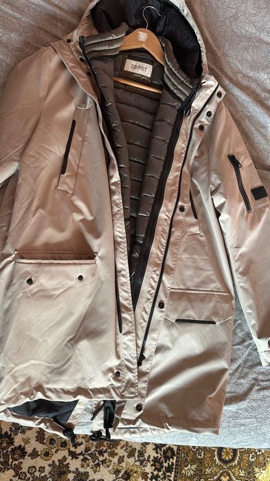 Чоловіча парка Esprit 092EE2G312, розмір M, бежева, нова
