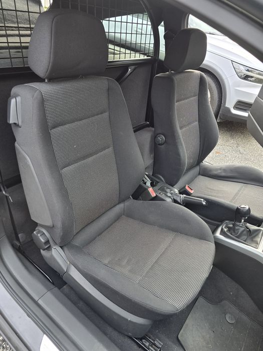 Opel Astra GTC comercial 1.3cdti 90cv