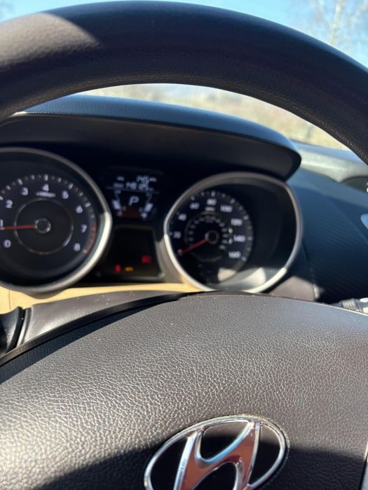 Хюндай Елантра FL