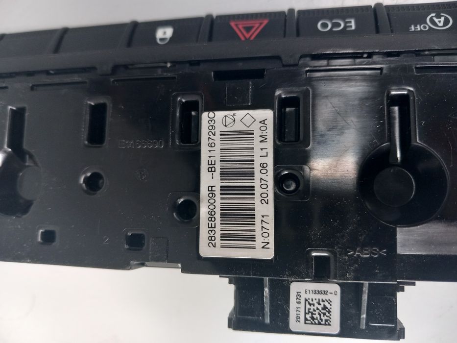 Botão interruptor 4 piscas fecho ECO Renault Dacia