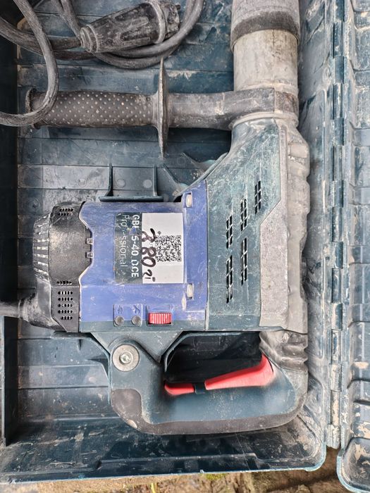 Młotowiertarka udarowa bosch na części