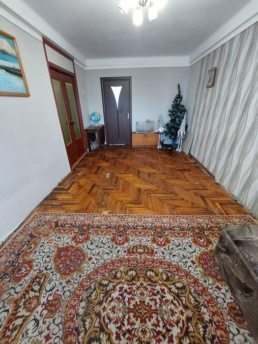 3-х комн квартира Днепровский район