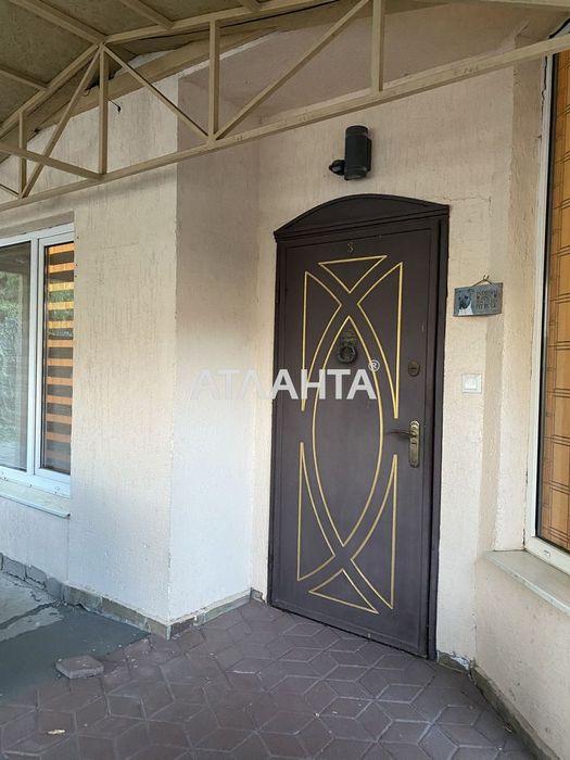 Таунхаус с большой площадью в Черноморской Ривьере. Фонтанка