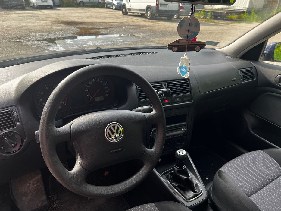 Volkswagen Golf IV kombi, 2002, benzyna 1.4