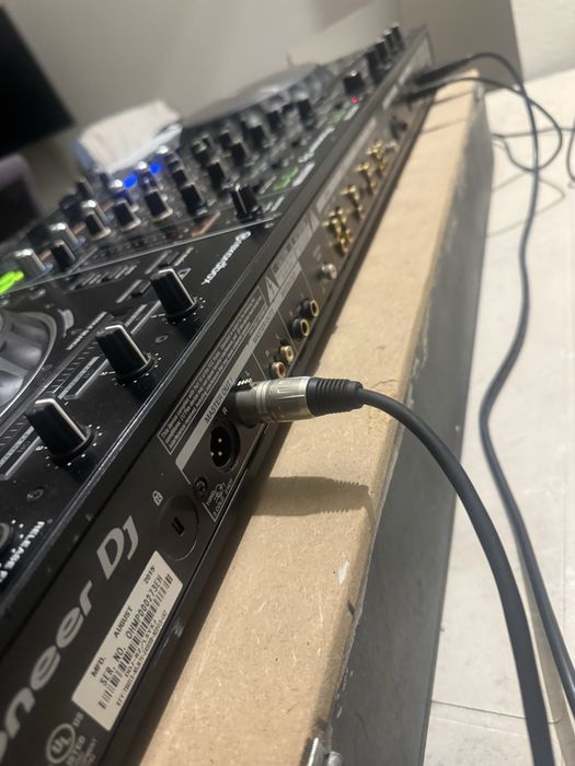 Cotroladora DDJ RZ