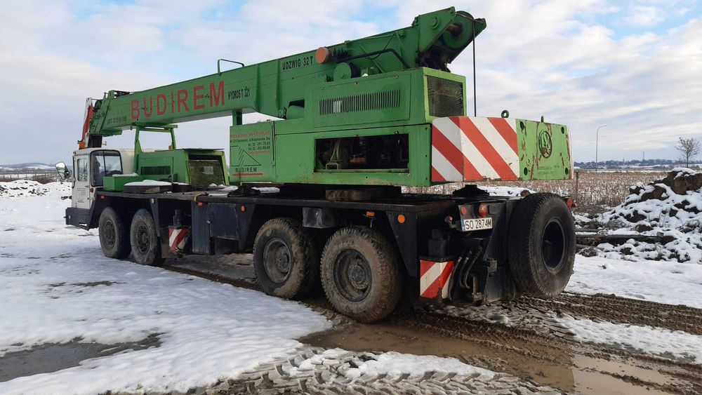 Dźwig samojezdny Hydros T321