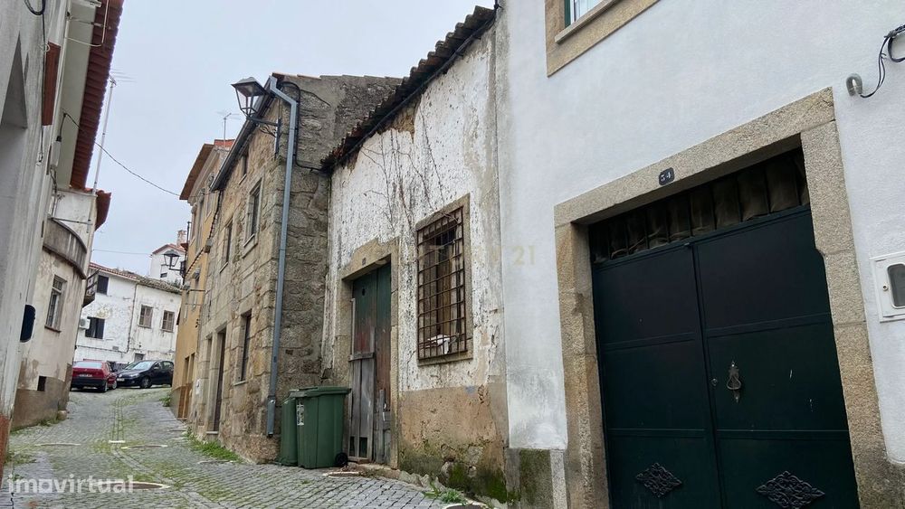 Moradia em ruína para recuperação total - Penamacor, Castelo Branco