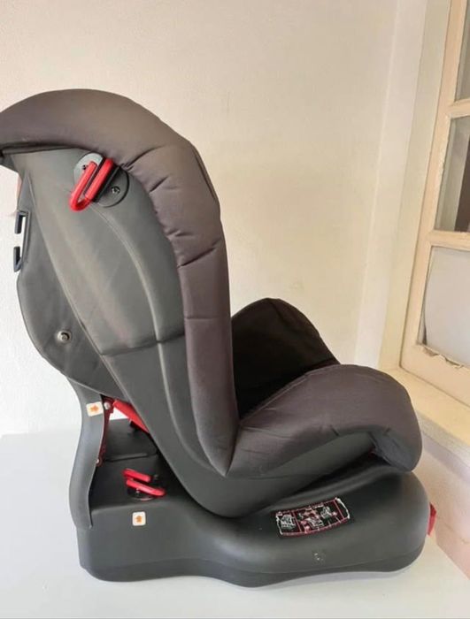 Cadeira auto 0-25kg Pierre Cardin