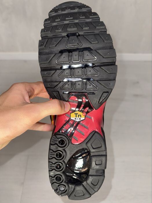 Nike Air Max Tn Plus Supreme