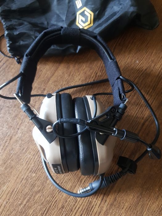 Военные наушники