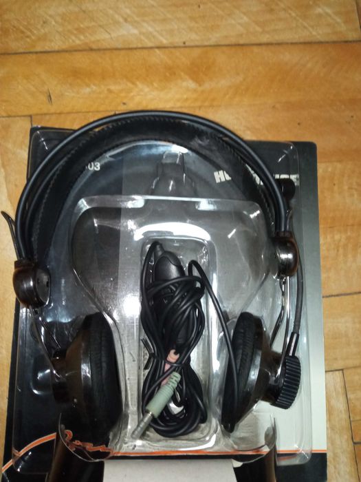 Продам наушники для ПК! PYXIS".