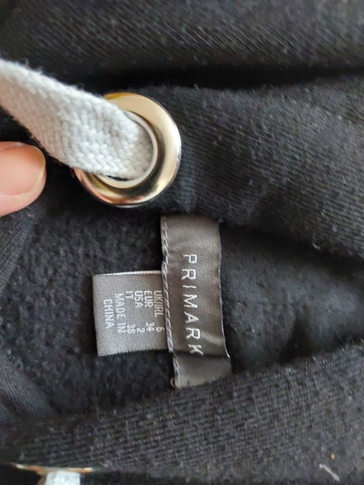 Krótka bluza primark rozmiar xs