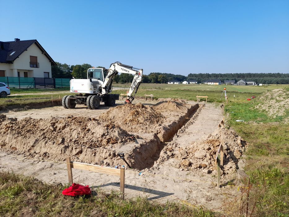 Usługi koparką , prace ziemne, wyburzenia...