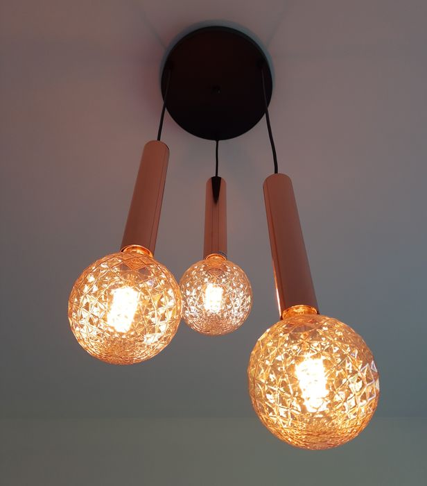 Lampa wisząca 3xE27 (bez żarówek)

3x E27