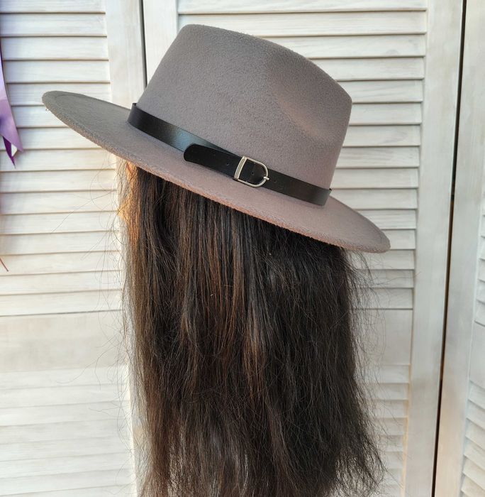 Серая шляпа со стоячими полями  S-M