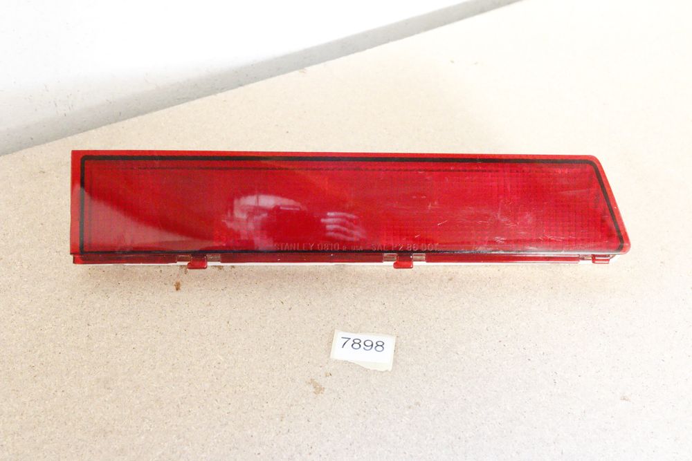 7898 Lampa prawa 0810 Honda Goldwing Gl1500
