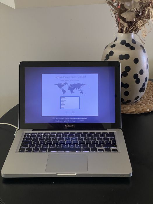 MacBook Pro 13 Mid 2012 – SSD, 8GB RAM – Fiável e Funcional
