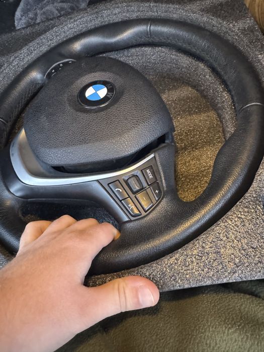 Кермо BMW F30 в гарному стані