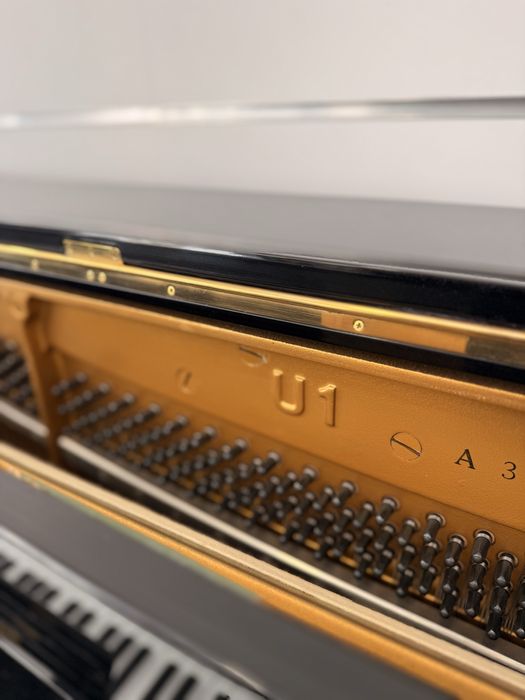 Piano Vertical Yamaha U1