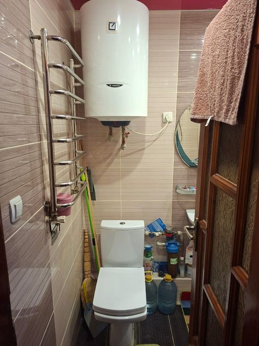 Продаю квартиру біля Рівне