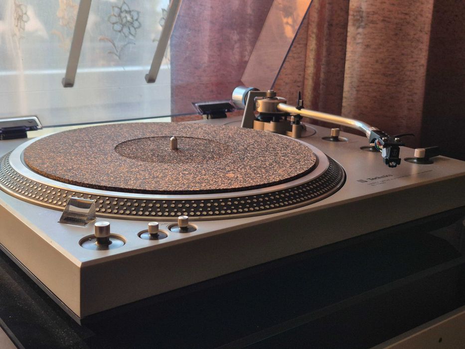 Technics SL 1300