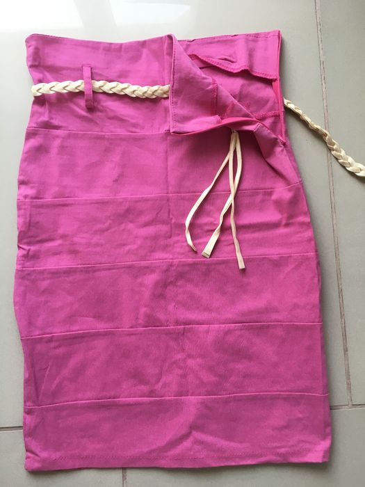 Nowa spódnica rozm 38