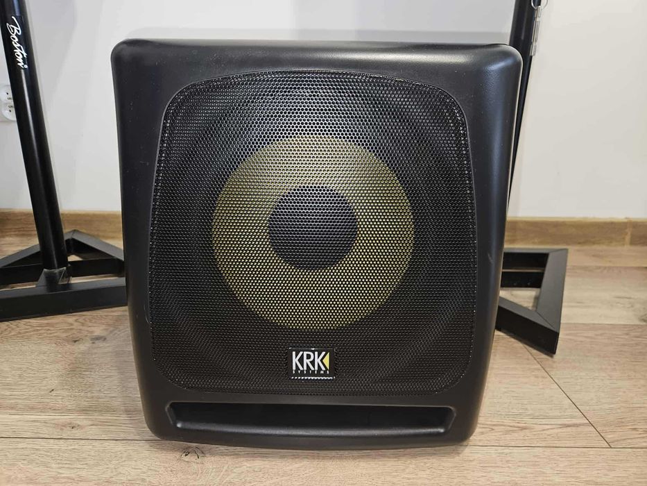 Subwoofer KRK 10S – aktywny, Moc 225W, Stan bardzo dobry, mało używany