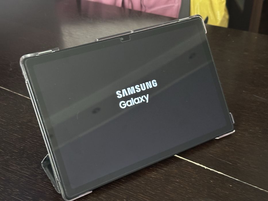 Sprzedam tablet Samsung Galaxy Tab A8 - SM-X205, 64 Gb idealny, duży zestaw.